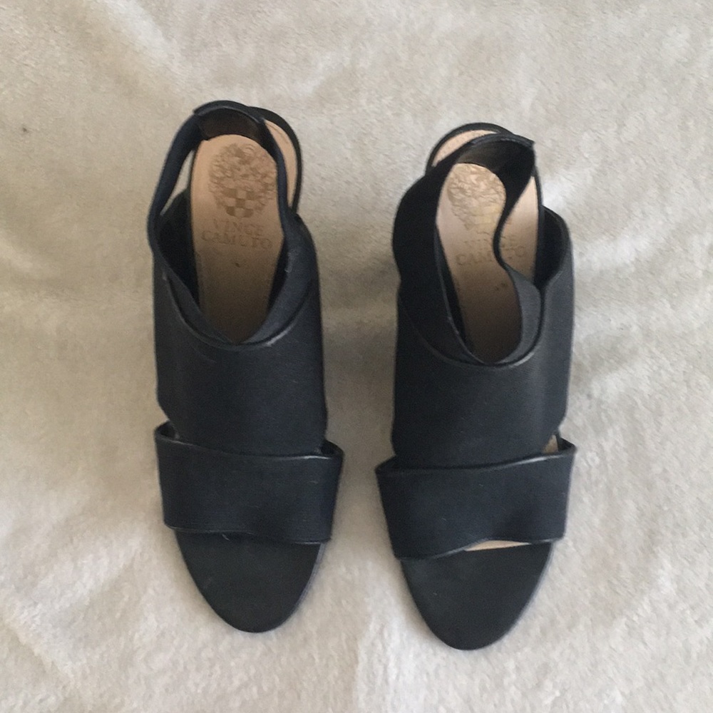 Black strappy wedges